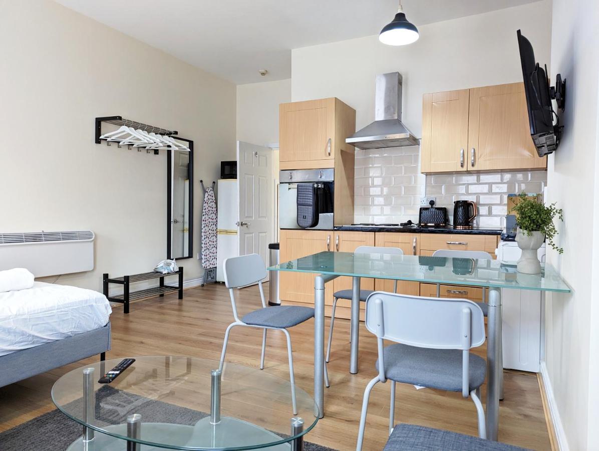 Lovely Studio In Anfield Near Centre Free Parking Ліверпуль Екстер'єр фото