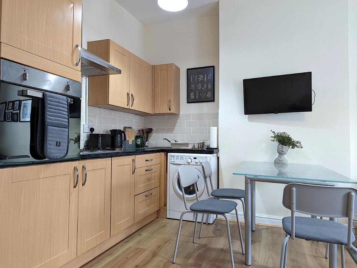 Lovely Studio In Anfield Near Centre Free Parking Ліверпуль Екстер'єр фото